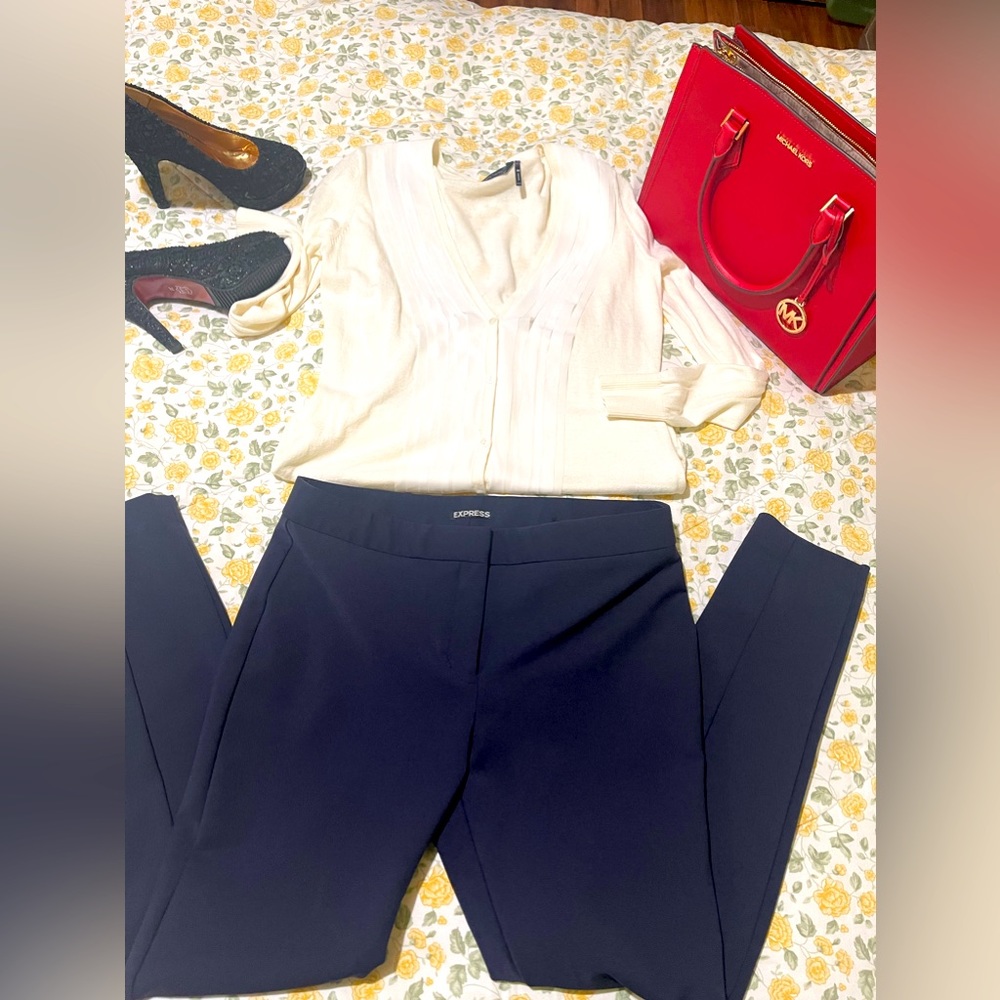 Express pants in navy color,daisy fuentes cardigan and Chinese clothing shoes